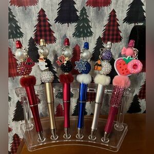 👻New👻 Hand Beaded Ghost Pen ✨